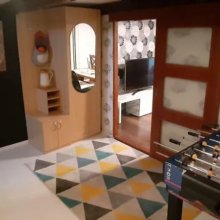 Ve Mlejne Apartment